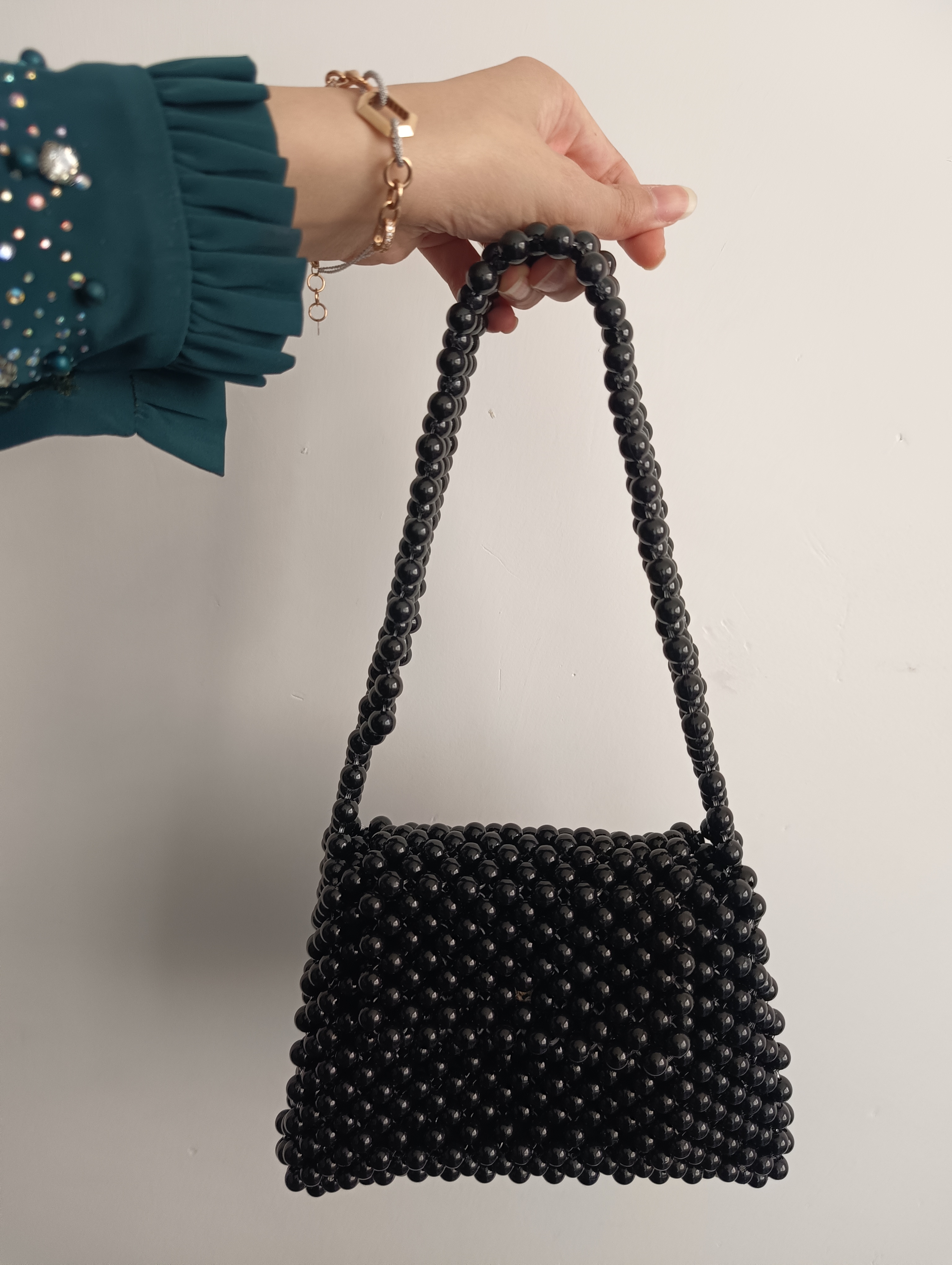 کیف دوشی منحنی